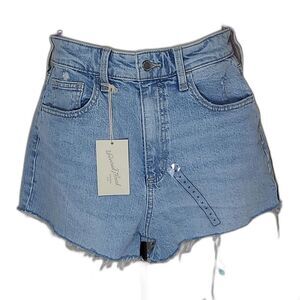 Universal Thread Denim Shorts W/ 6 Light Wash High Rise Wide Leg Cutoff NWT